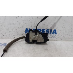 Renault - Kangoo - Minibus/van rear door lock mechanism