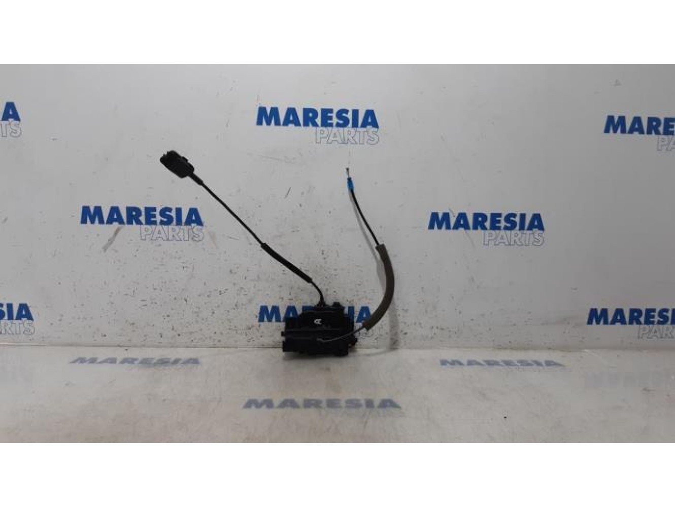 Renault - Kangoo - Minibus/van rear door lock mechanism