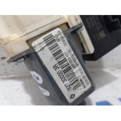 Renault - Megane - Rear door window mechanism 4-door, right