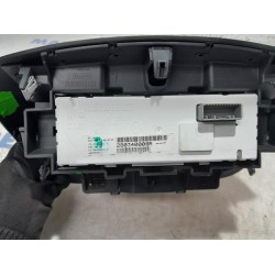 Renault - Megane - Display Interieur