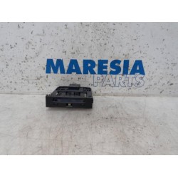Renault - Megane - Card reader (lock)