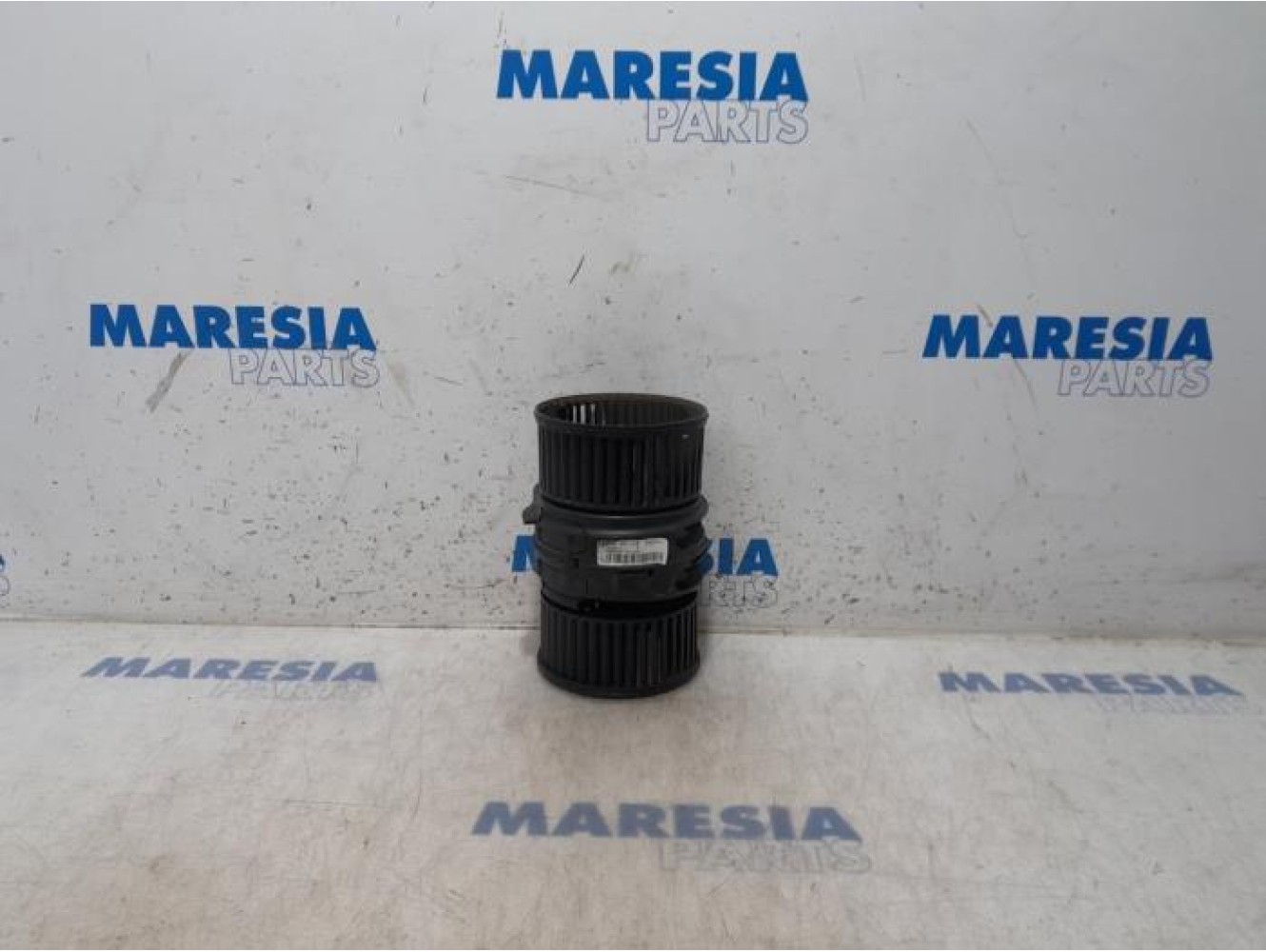 Renault - Megane - Heating and ventilation fan motor