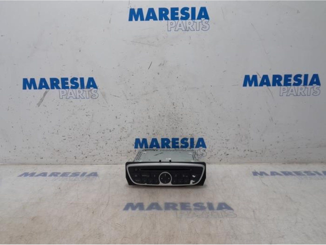 Renault - Megane - Radio CD player