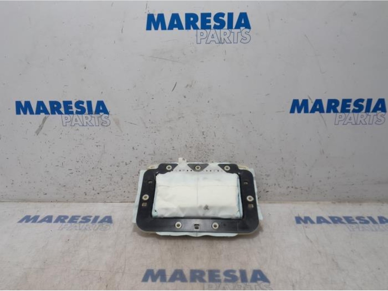 Renault - Megane - Right airbag (dashboard)
