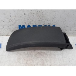 Renault - Megane - Armrest