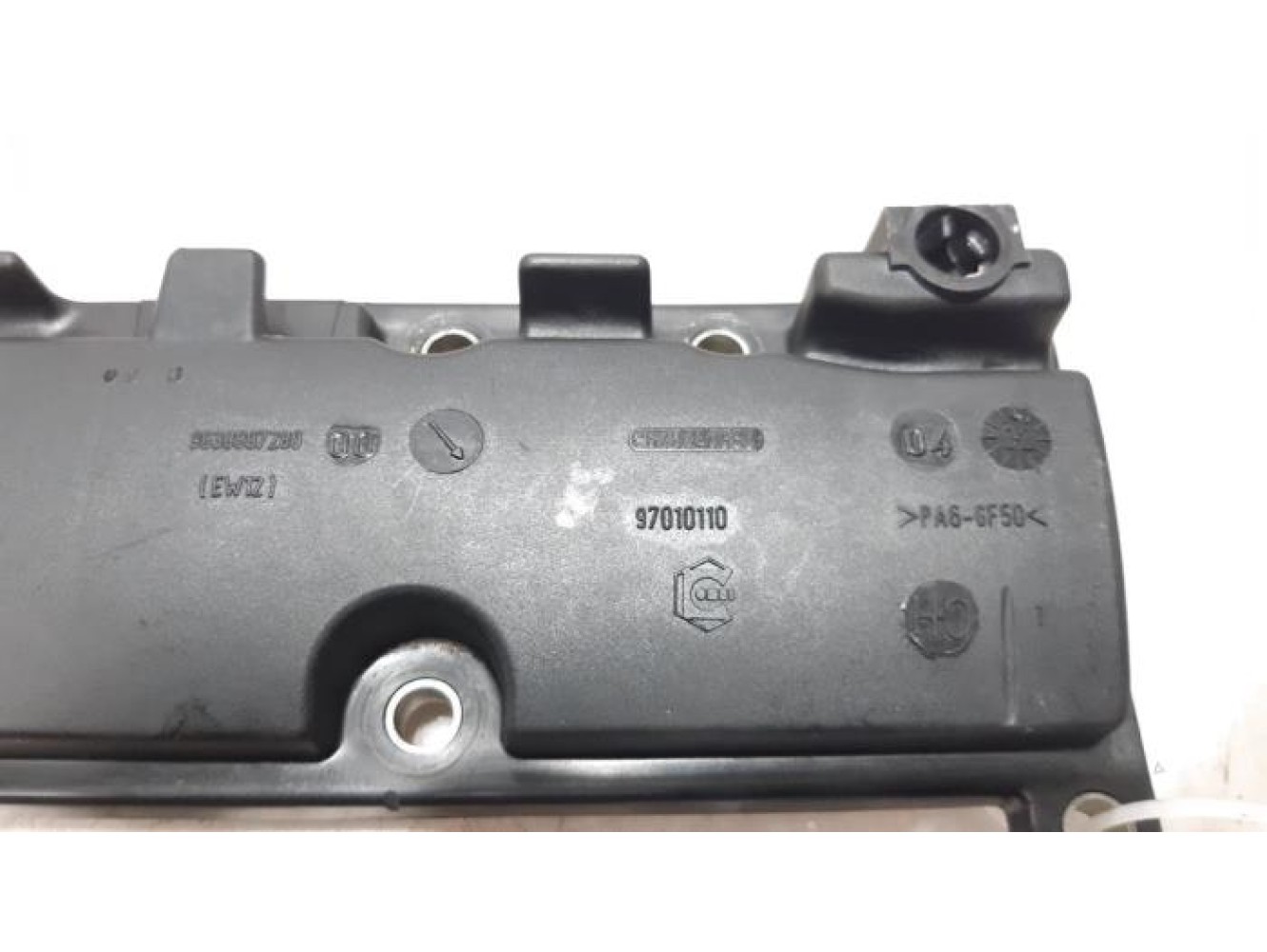 Peugeot - 307 - Rocker cover