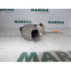 Peugeot - 407 - Windscreen washer pump