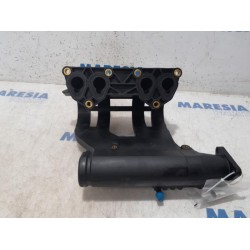 Renault - Twingo - Intake manifold