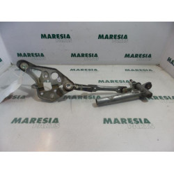 Peugeot - 407 - Wiper mechanism
