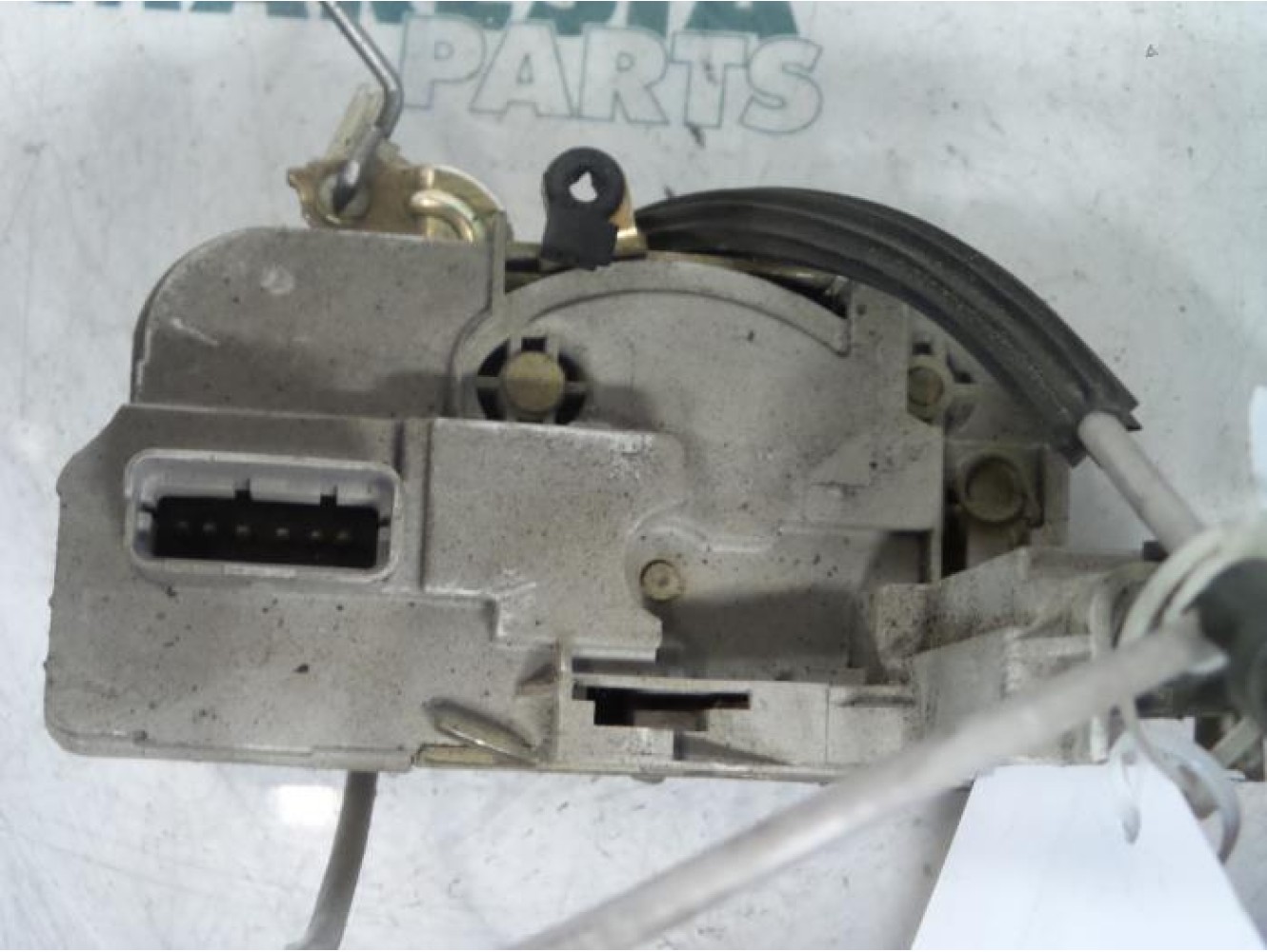 Peugeot - 307 - Door lock mechanism 4-door, front left