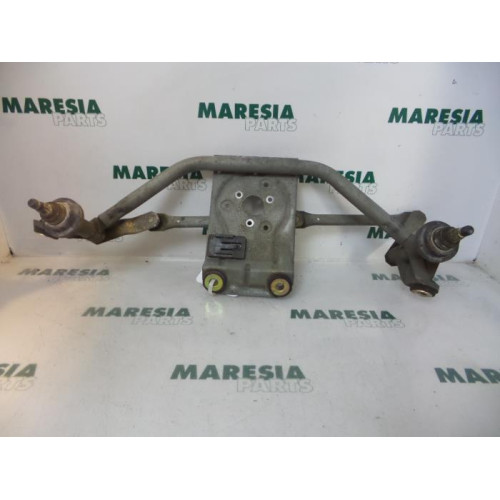 Renault - Espace - Wiper mechanism