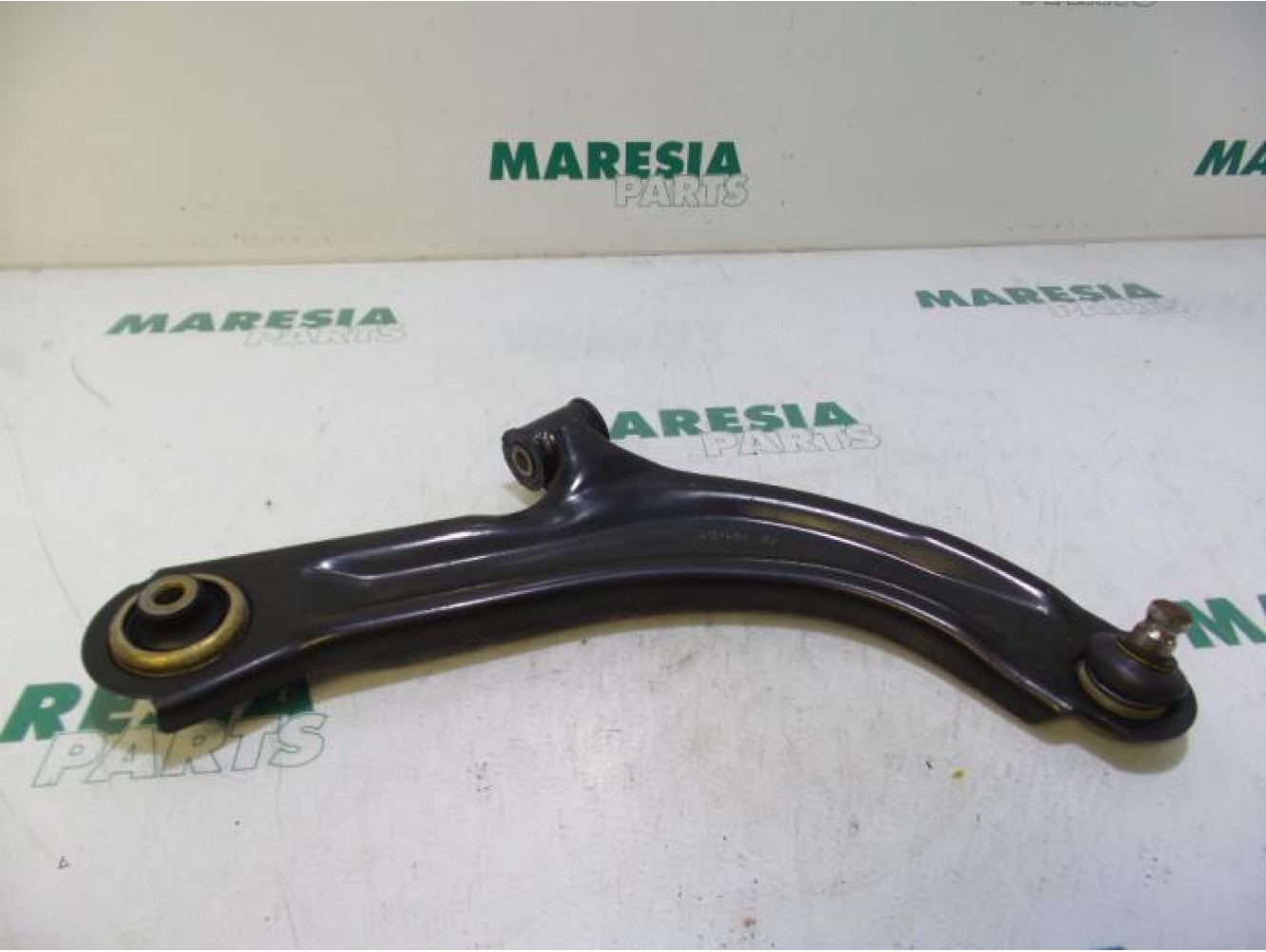 Renault - Modus - Front lower wishbone, right