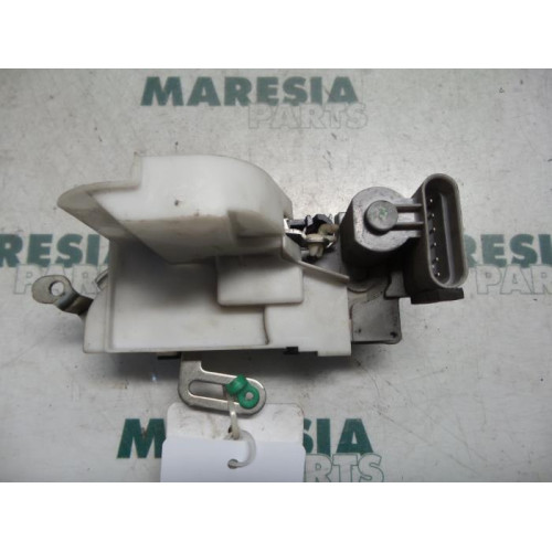 Fiat - Punto - Front door lock mechanism 4-door, right