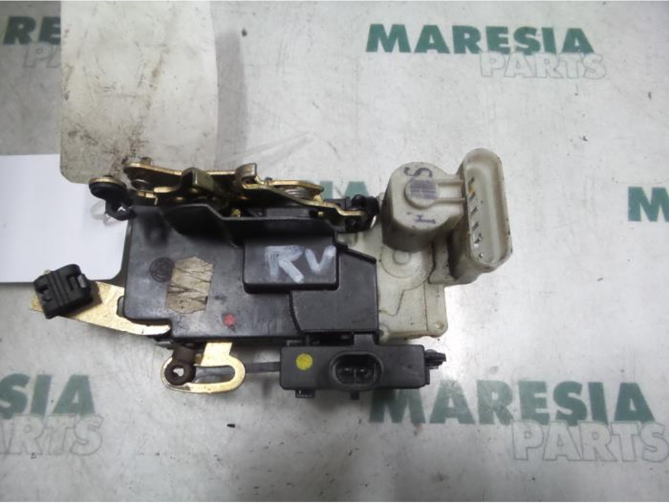 Lancia - Lybra - Front door lock mechanism 4-door, right