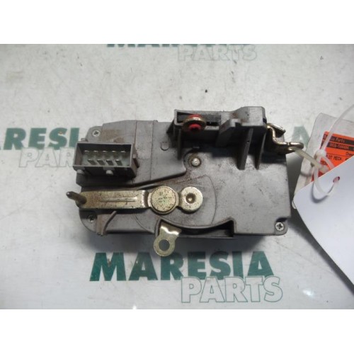 Citroen - Evasion - Front door lock mechanism 4-door, right