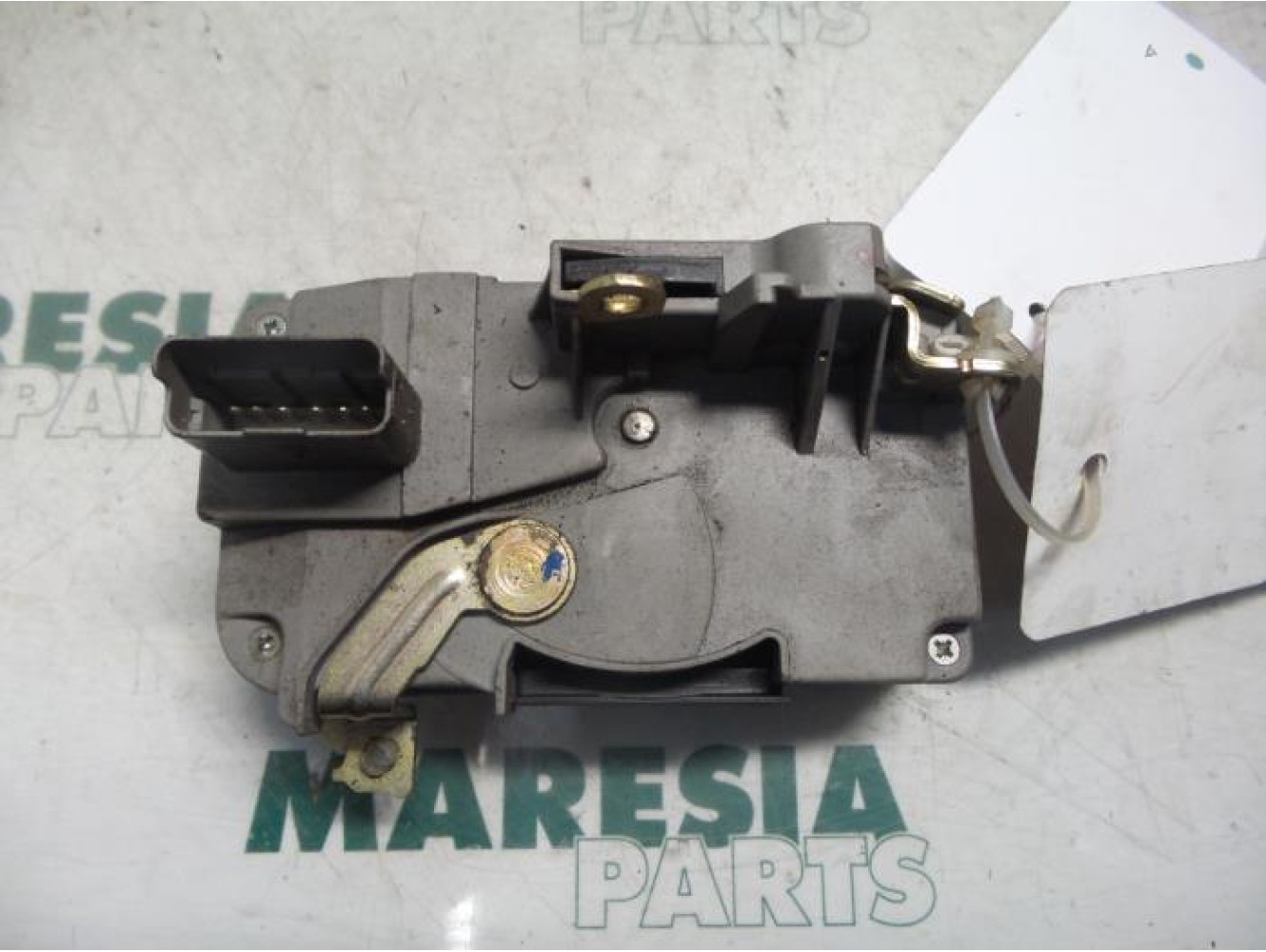 Citroen - C5 - Front door lock mechanism 4-door, right