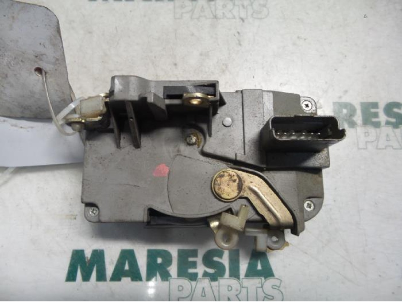 Citroen - C5 - Front door lock mechanism 4-door, right