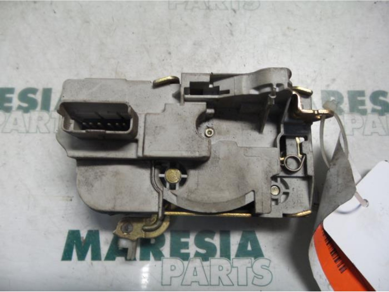Citroen - C5 - Front door lock mechanism 4-door, right