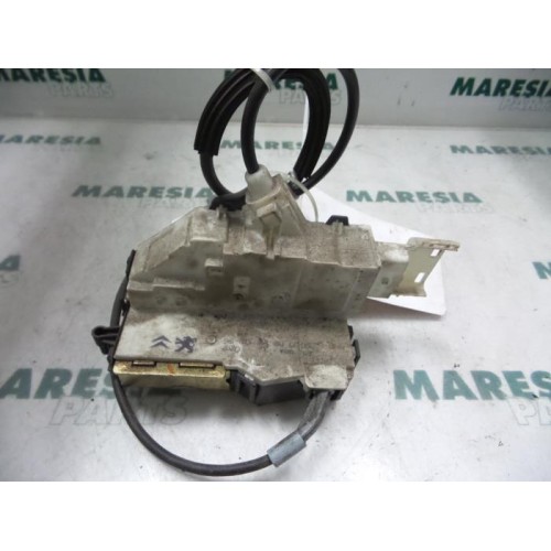 Citroen - C4 - Front door lock mechanism 4-door, right