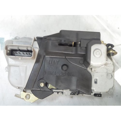 Peugeot - 307 - Front door lock mechanism 4-door, right