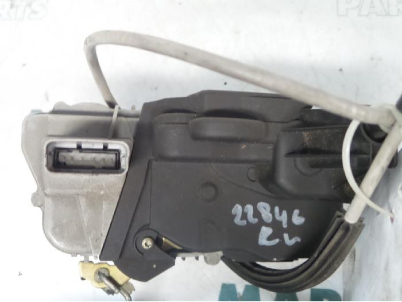 Peugeot - 307 - Front door lock mechanism 4-door, right