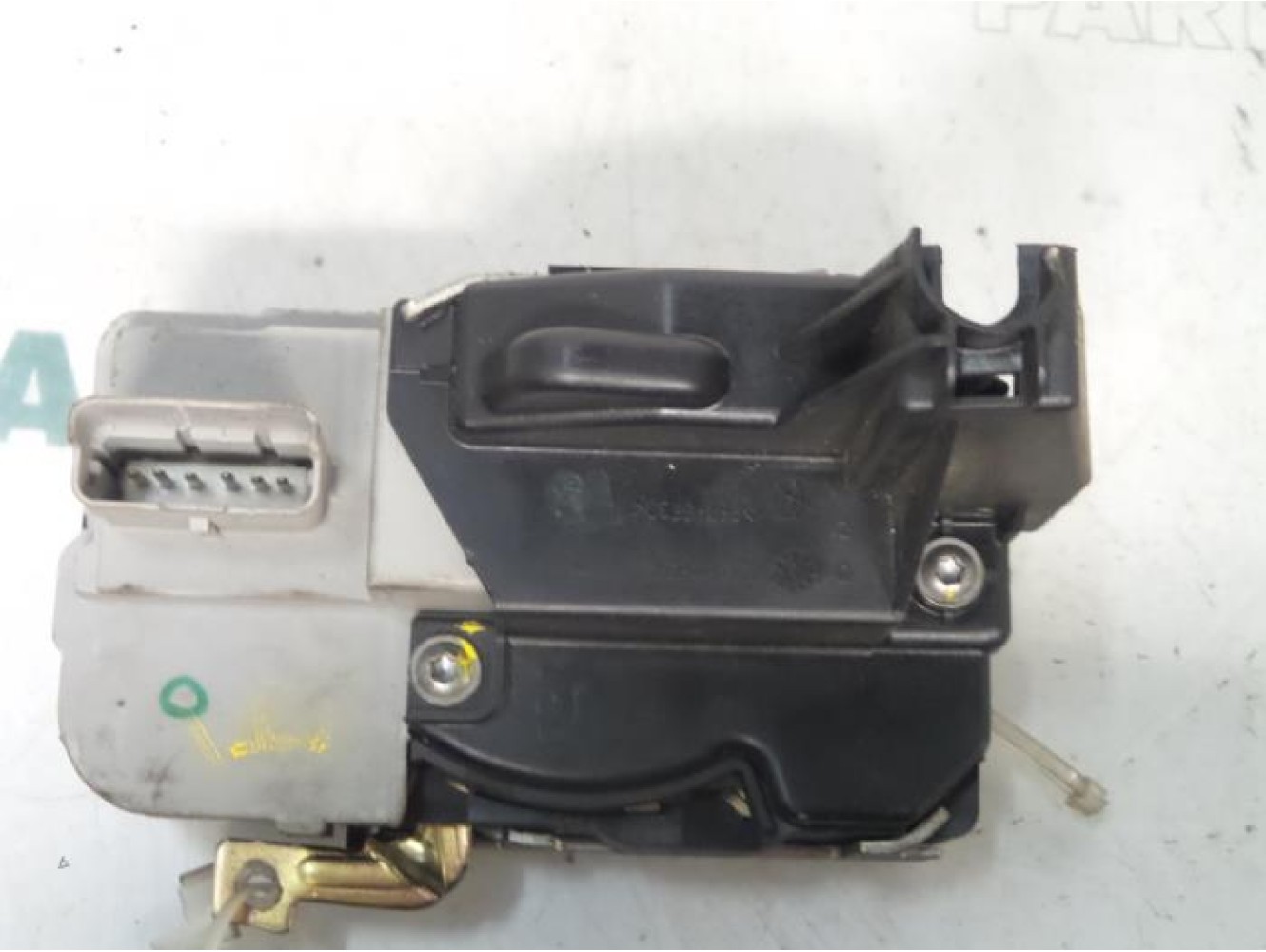 Peugeot - 307 - Front door lock mechanism 4-door, right
