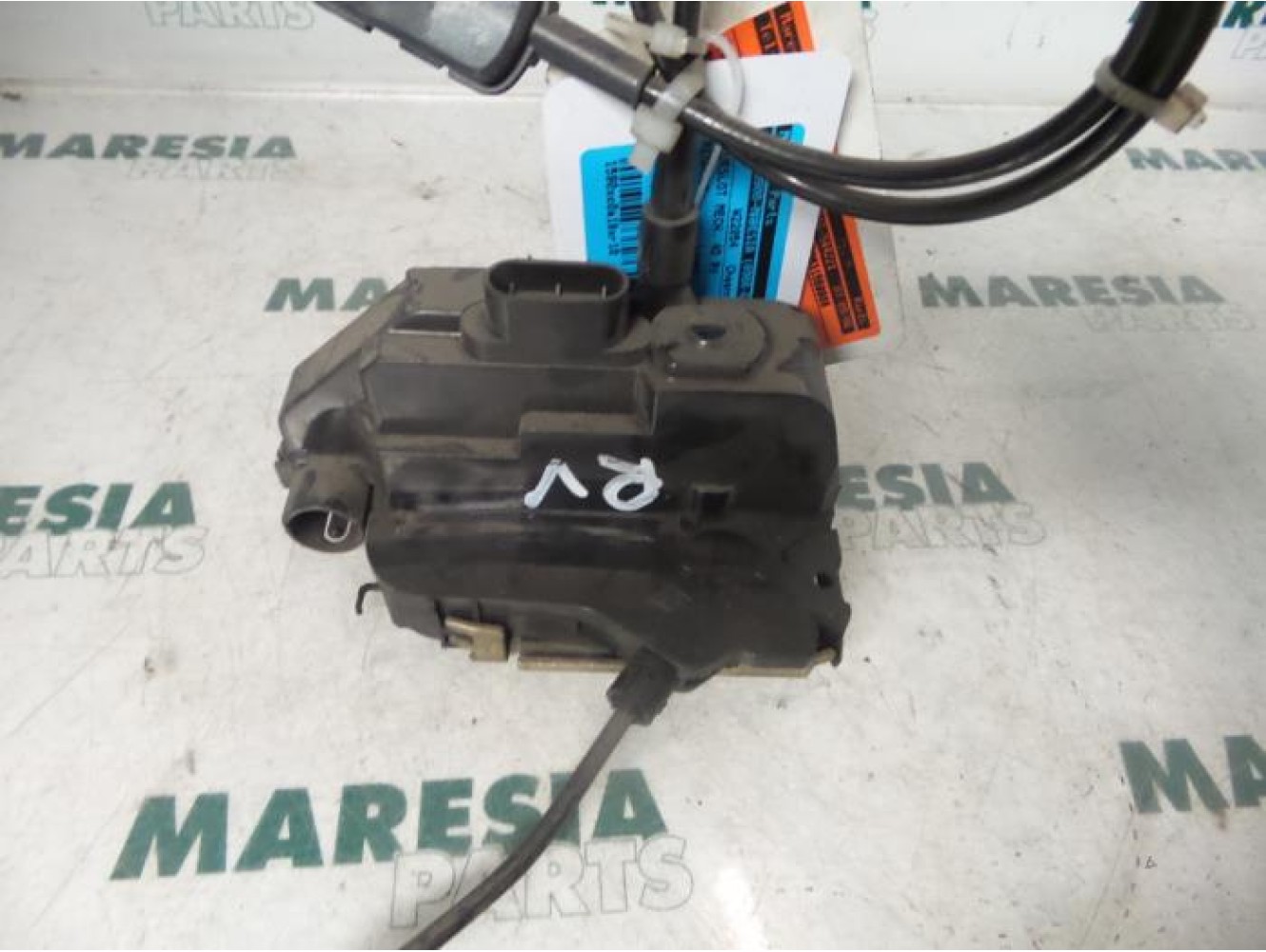 Renault - Megane Scenic - Front door lock mechanism 4-door, right