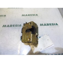 Renault - Megane Scenic - Front door lock mechanism 4-door, right