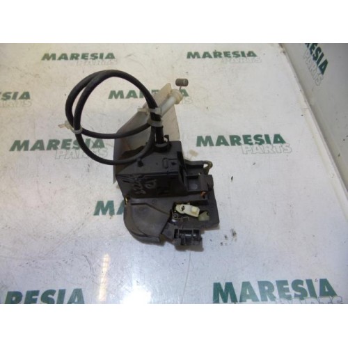 Renault - Megane Scenic - Front door lock mechanism 4-door, right