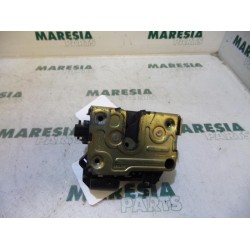 Renault - Megane Scenic - Front door lock mechanism 4-door, right