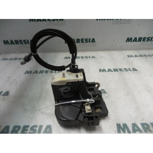 Renault - Clio - Front door lock mechanism 4-door, right