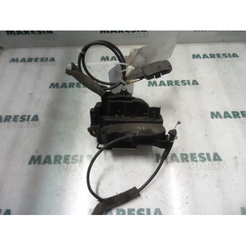 Renault - Modus - Front door lock mechanism 4-door, right
