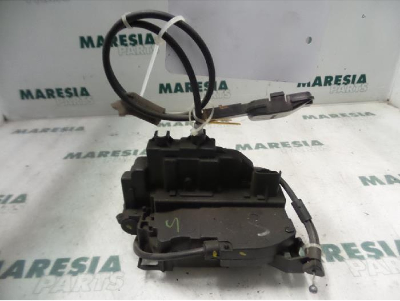 Renault - Modus - Front door lock mechanism 4-door, right