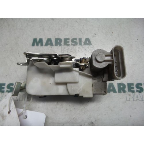 Fiat - Punto - Rear door mechanism 4-door, right