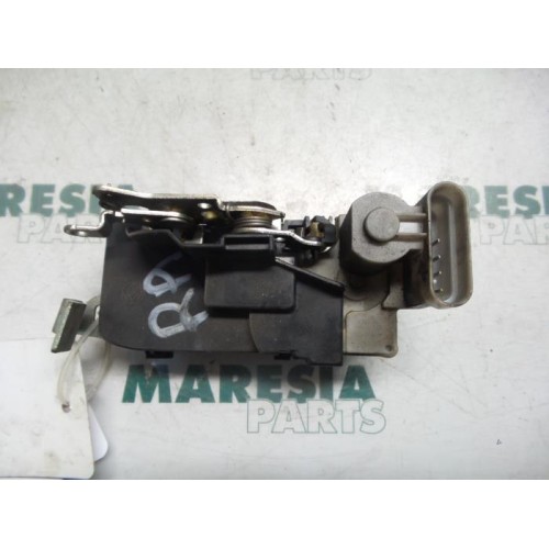 Fiat - Punto - Rear door mechanism 4-door, right