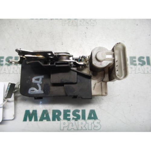 Fiat - Punto - Rear door mechanism 4-door, right