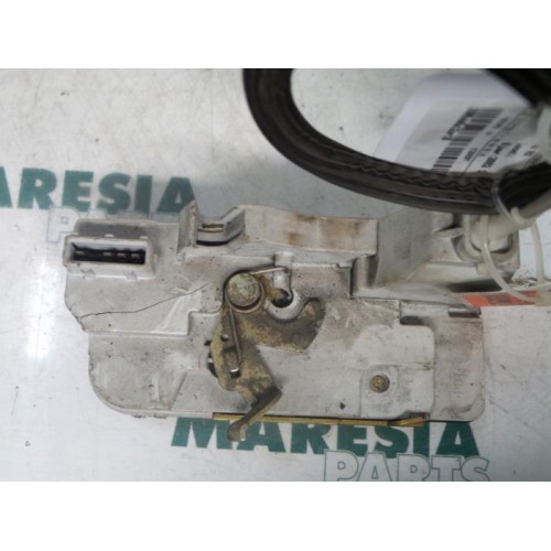 Peugeot - 307 - Rear door mechanism 4-door, right