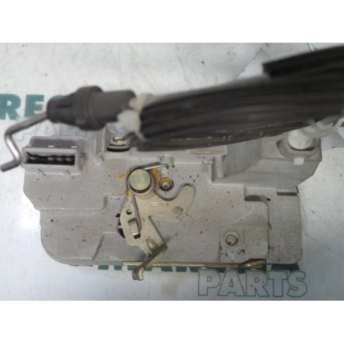 Peugeot - 307 - Rear door mechanism 4-door, right