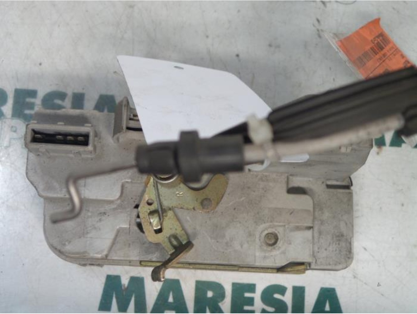 Peugeot - 307 - Rear door mechanism 4-door, right