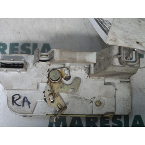 Peugeot - 307 - Rear door mechanism 4-door, right