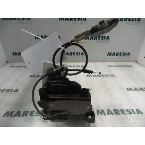 Renault - Modus - Rear door mechanism 4-door, right