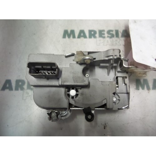 Peugeot - Partner - Door lock mechanism 2-door, right