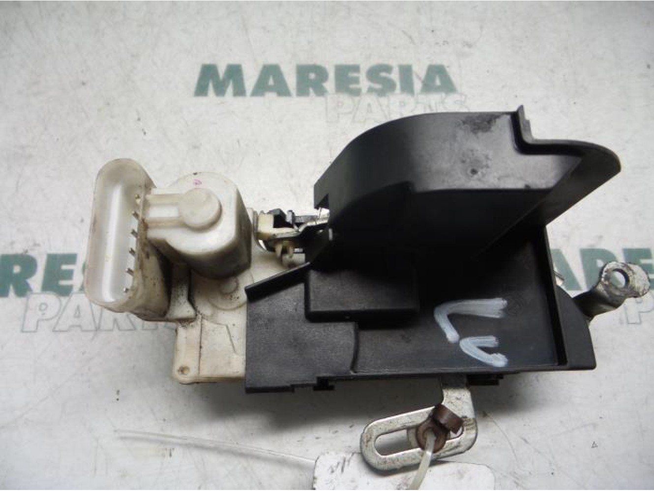 Fiat - Punto - Door lock mechanism 4-door, front left