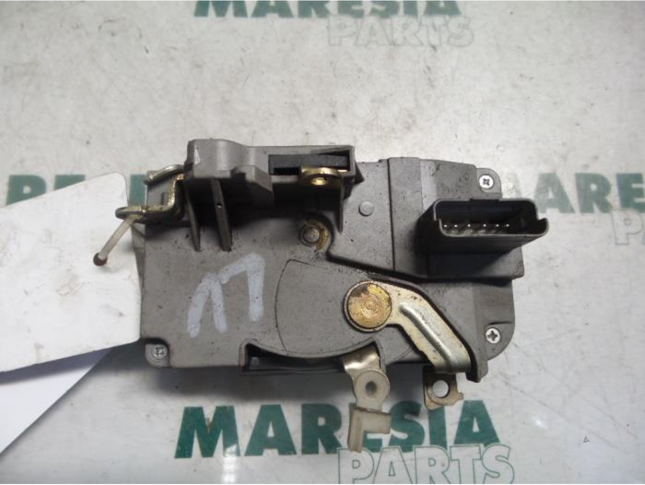 Citroen - C5 - Door lock mechanism 4-door, front left