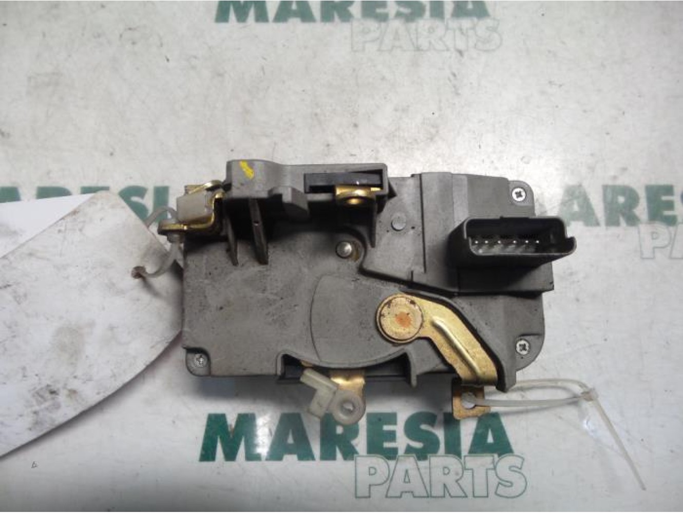 Citroen - C5 - Door lock mechanism 4-door, front left