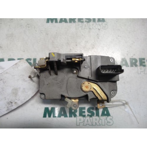 Citroen - C5 - Door lock mechanism 4-door, front left