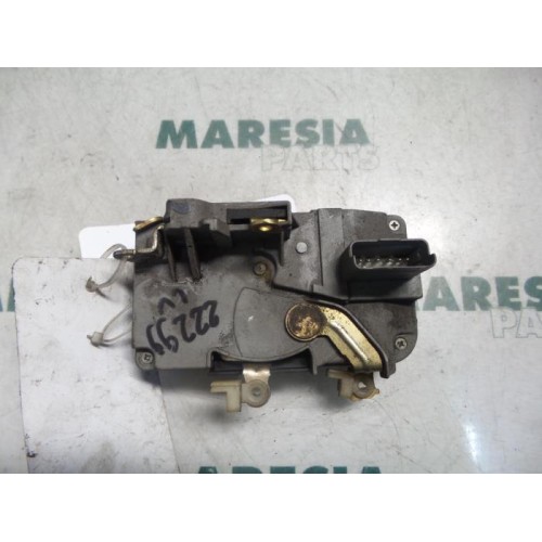Citroen - C5 - Door lock mechanism 4-door, front left