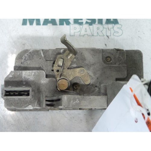 Peugeot - 307 - Door lock mechanism 4-door, front left