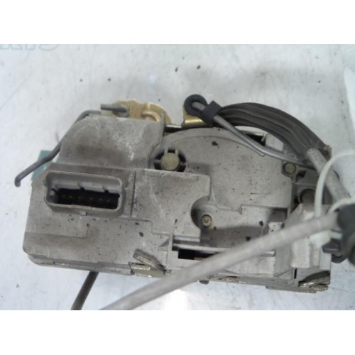 Peugeot - 307 - Door lock mechanism 4-door, front left