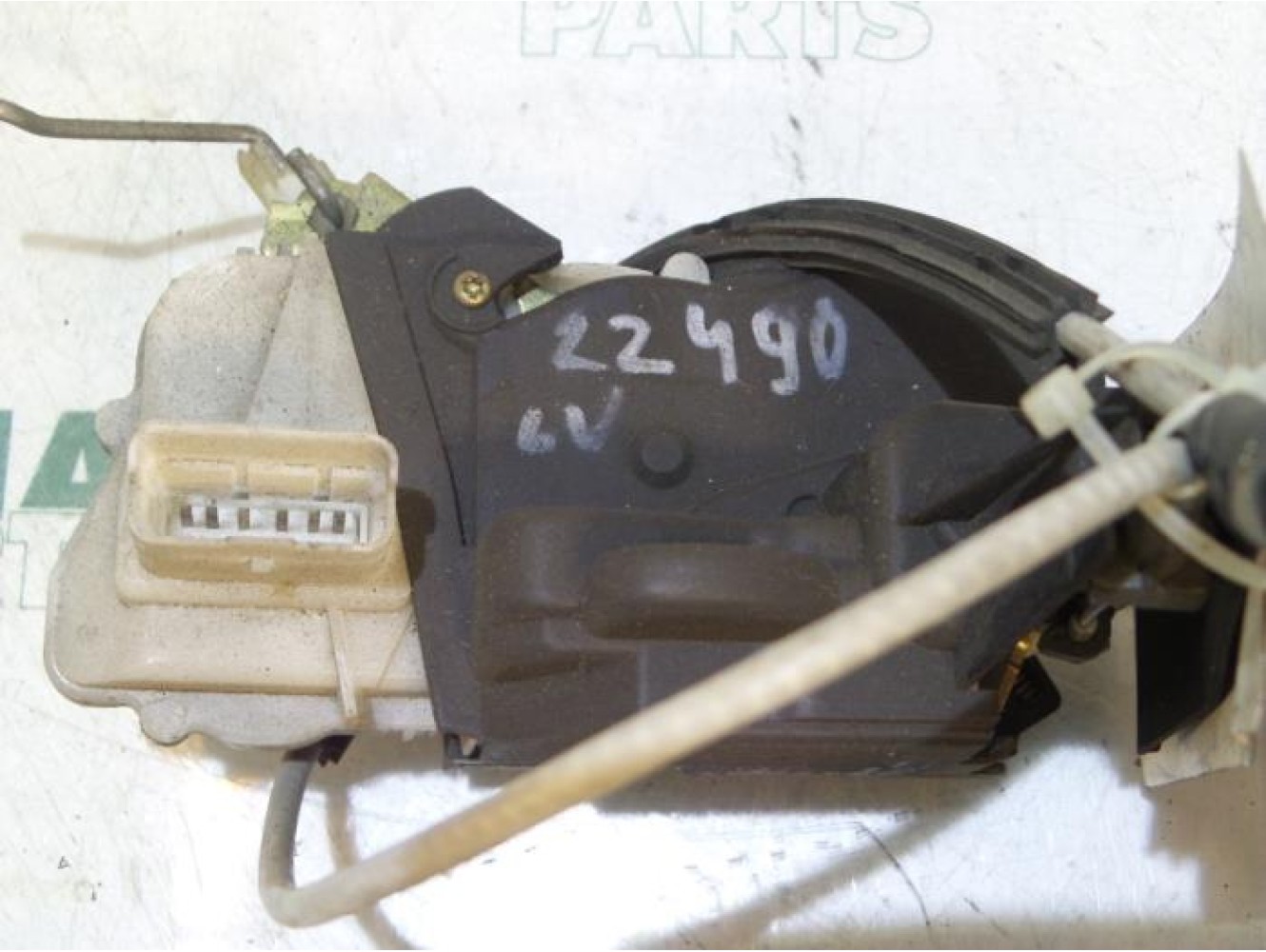 Peugeot - 307 - Türschlossmechanik 4-türig links vorne